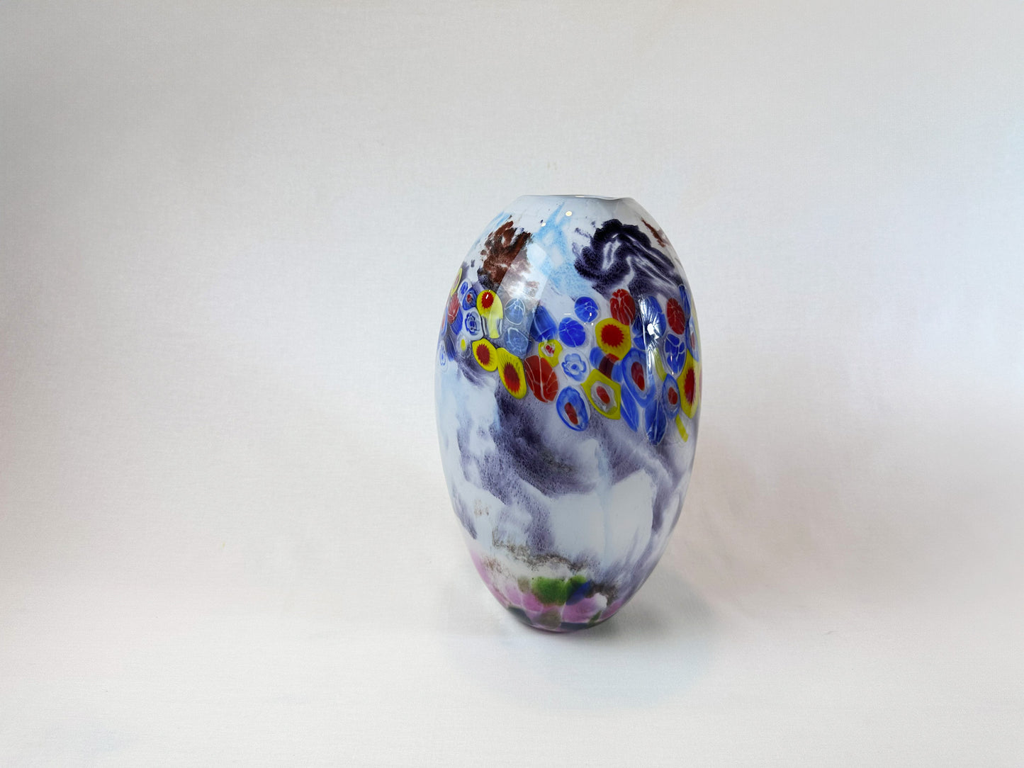 Millefiori Vase Pantone